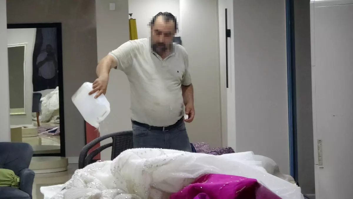 Antalya\'da Gelinlik Dükkanında Chaos