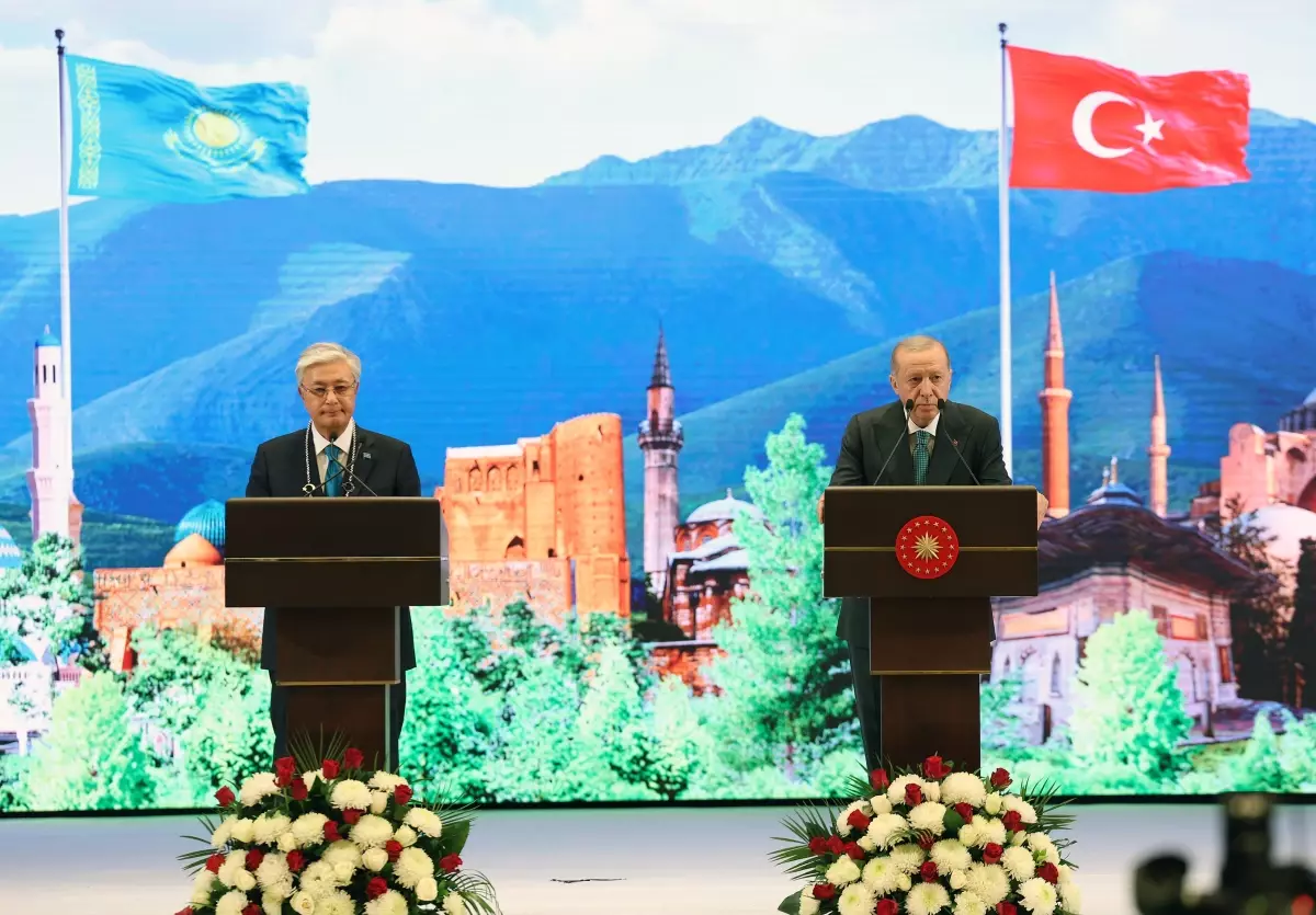 Tokayev\'e Türkiye Cumhuriyeti Devlet Nişanı Tevcih Edildi
