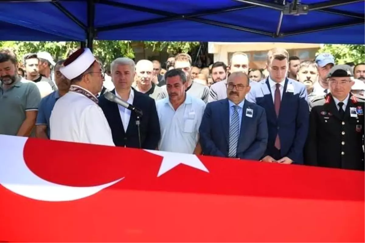 Jandarma Astsubay Çavuş Berat Karabodur, Son Yolculuğuna Uğurlandı
