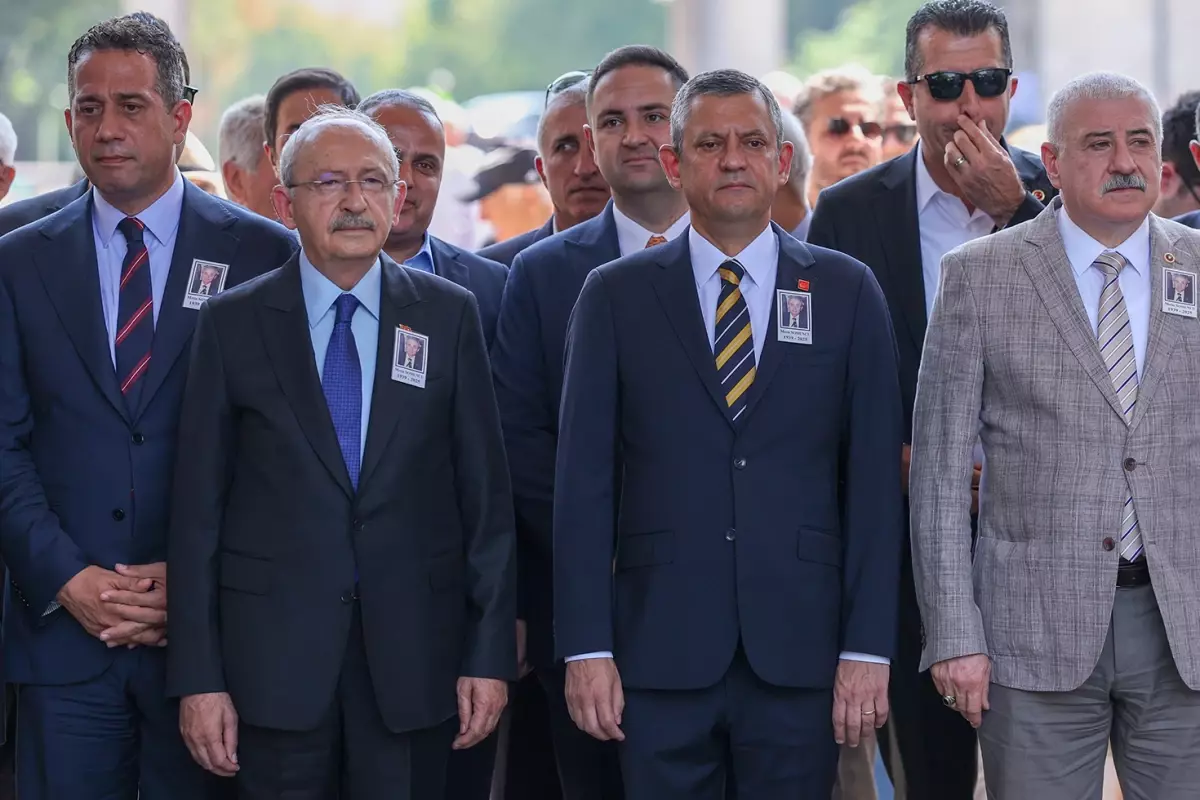 Halef ile selef aynı karede! Özel\'den Kılıçdaroğlu çok konuşulacak jest