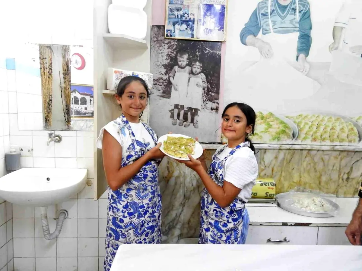 Kilis\'te 5. Kuşak Katmer Ustalığı