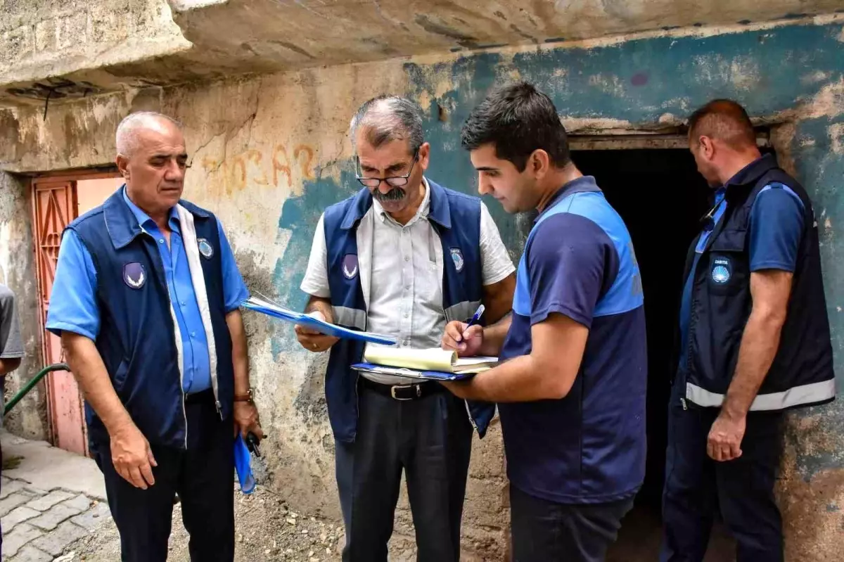 Diyarbakır\'da Ruhsatsız Hayvan Satışına Kapatma