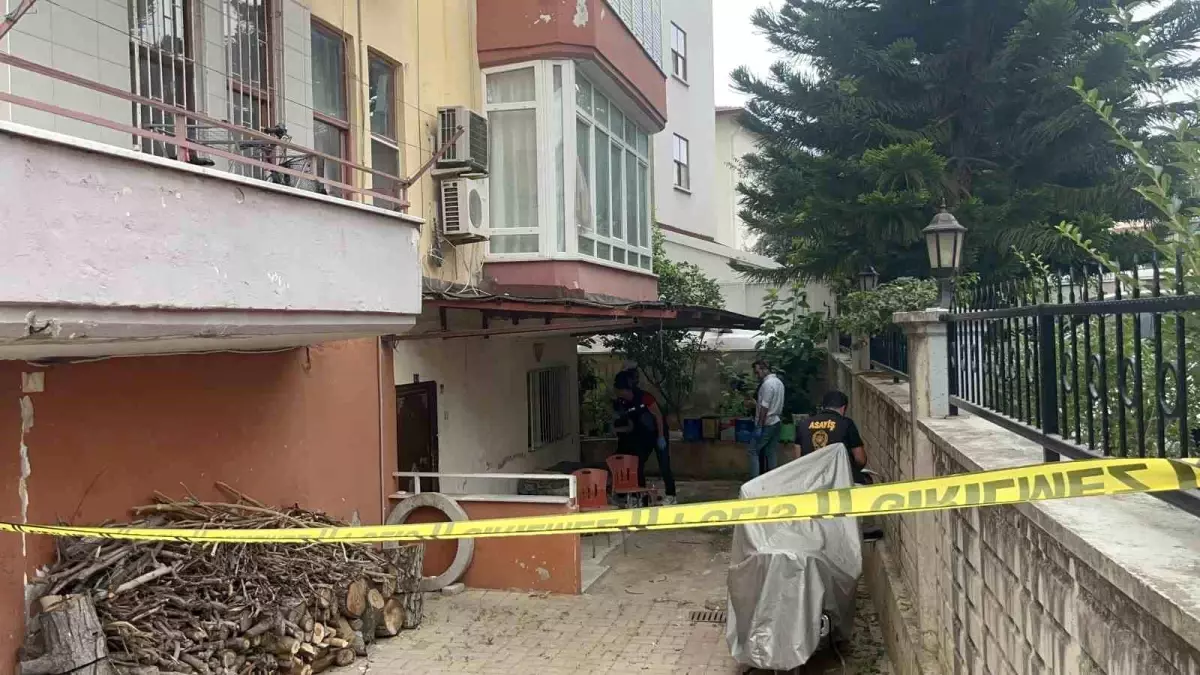 Alanya\'da Ev Önünde Bir Adam Hayatını Kaybetti