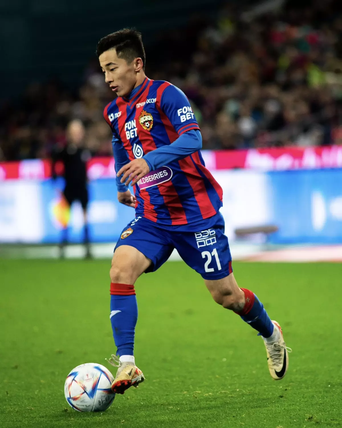 Başakşehir, Abbosbek Fayzullaev\'i Transfer Etti