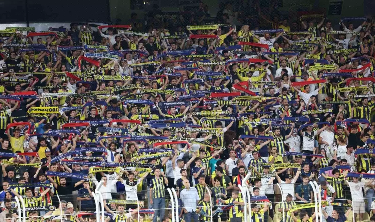Fenerbahçe, Lazio\'yu 1-0 Yendi