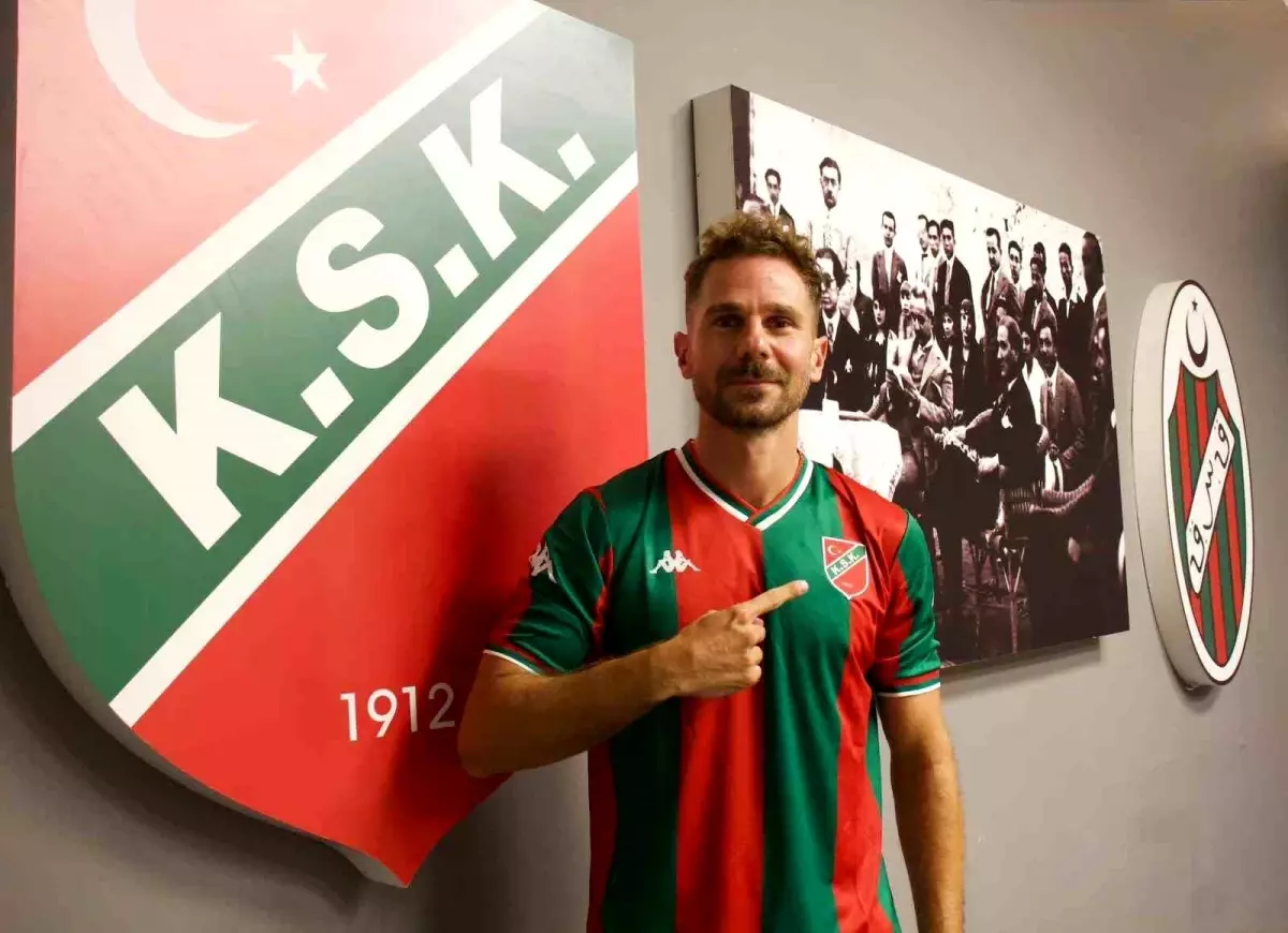 Tolga Ünlü, Karşıyaka\'nın Yeni Transferi