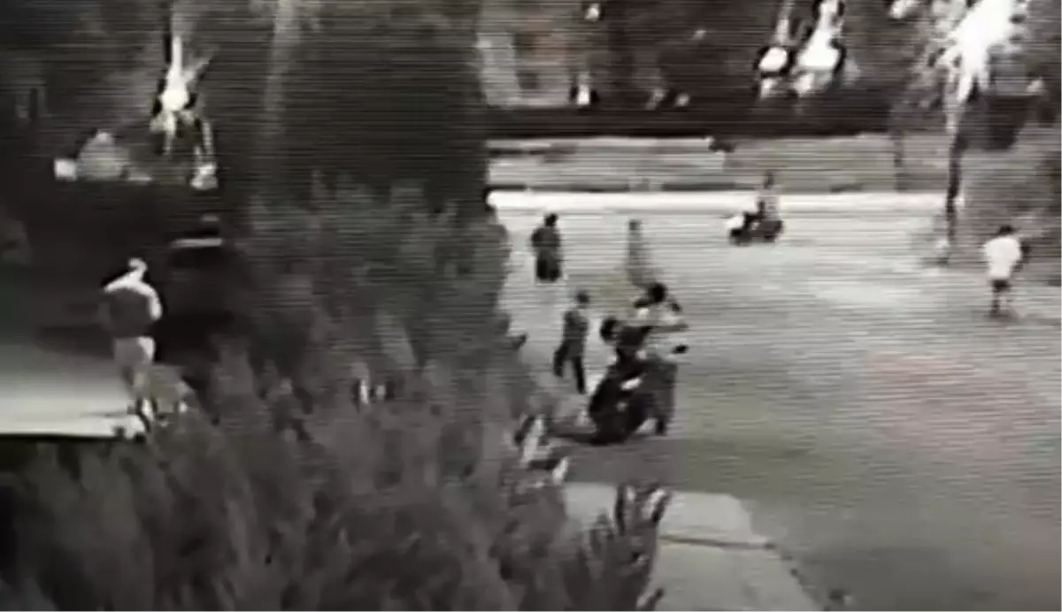 Mersin\'de Bıçaklı Saldırı Anları