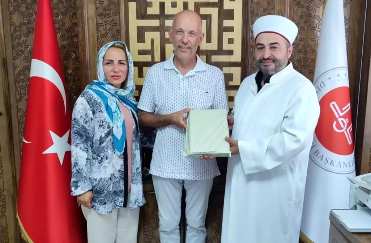 Norveçli Çift Müslüman Oldu
