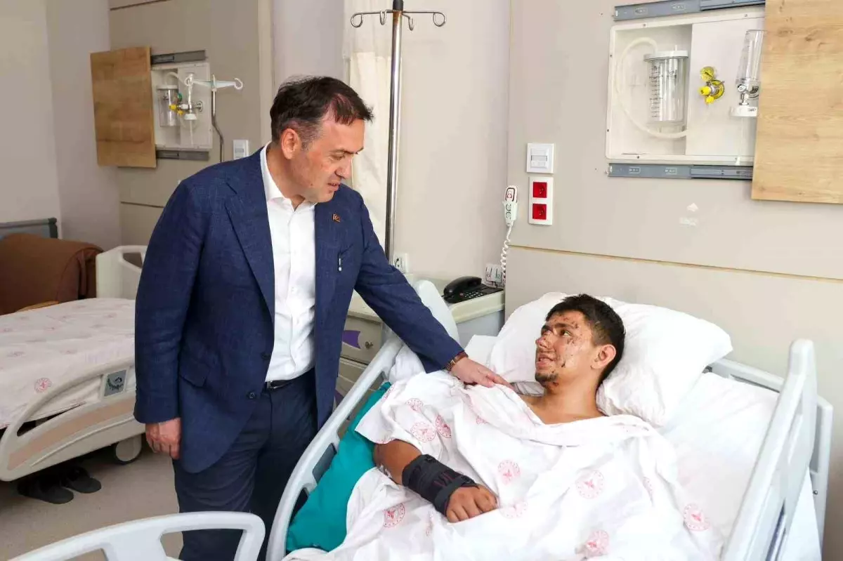 Vali Sözer\'den hastaneye moral ziyareti