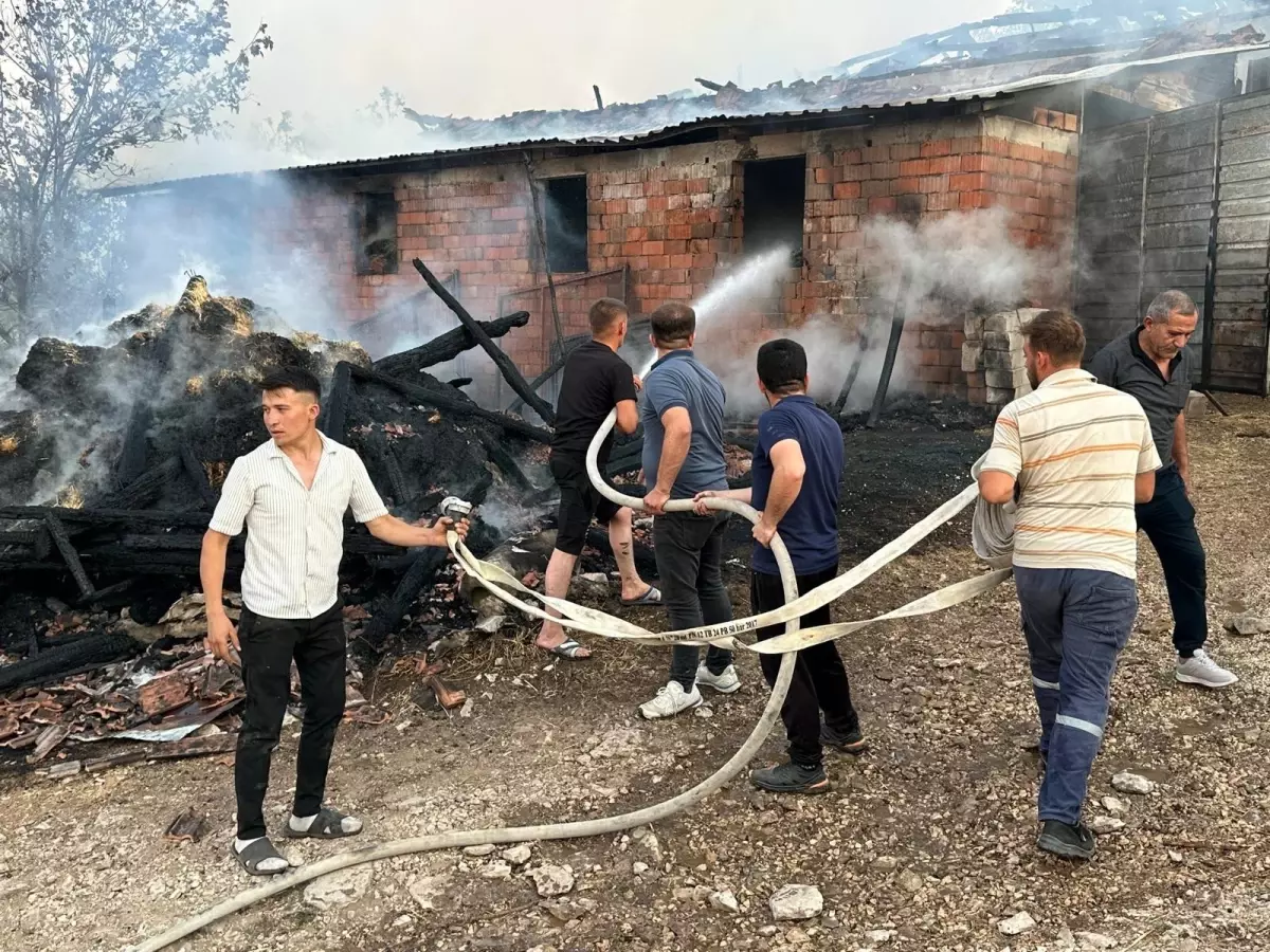 Körfez\'de Depo Yangını: 400 Bin Lira Zarar