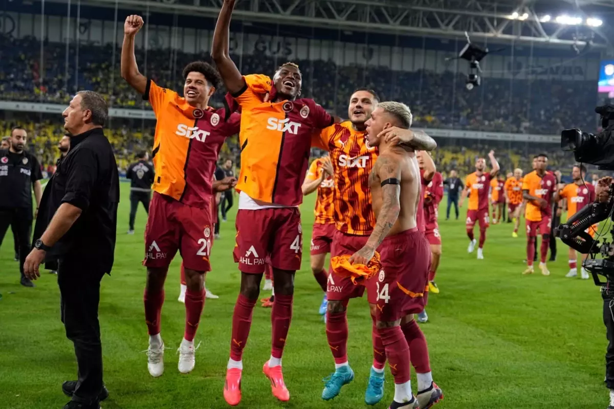 Galatasaray sezonu tv100\'de açıyor! Galatasaray-Lazio maçı öncesi ve sonrası tv100\'de