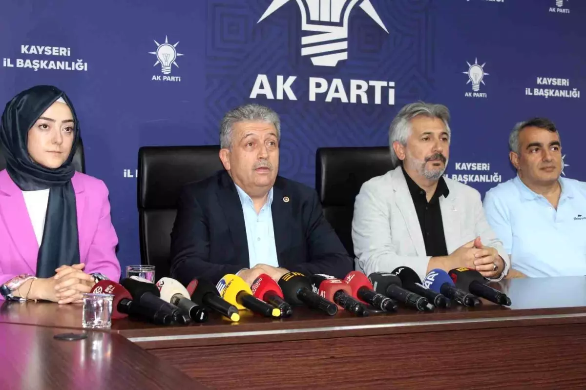 Kayseri\'ye Yatırımlar ve Halkla Buluşma