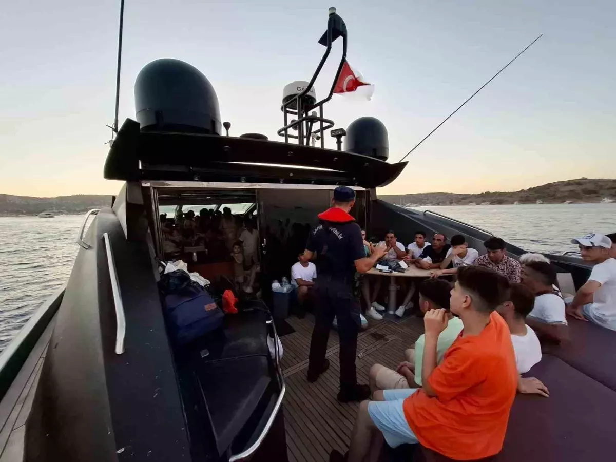 Bodrum Açıklarında 72 Düzensiz Göçmen Yakalandı