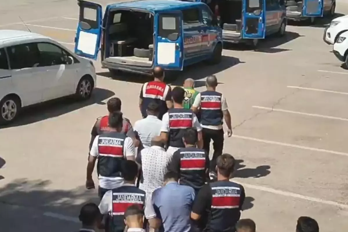 70 ilde uyuşturucu operasyonu: 940 gözaltı