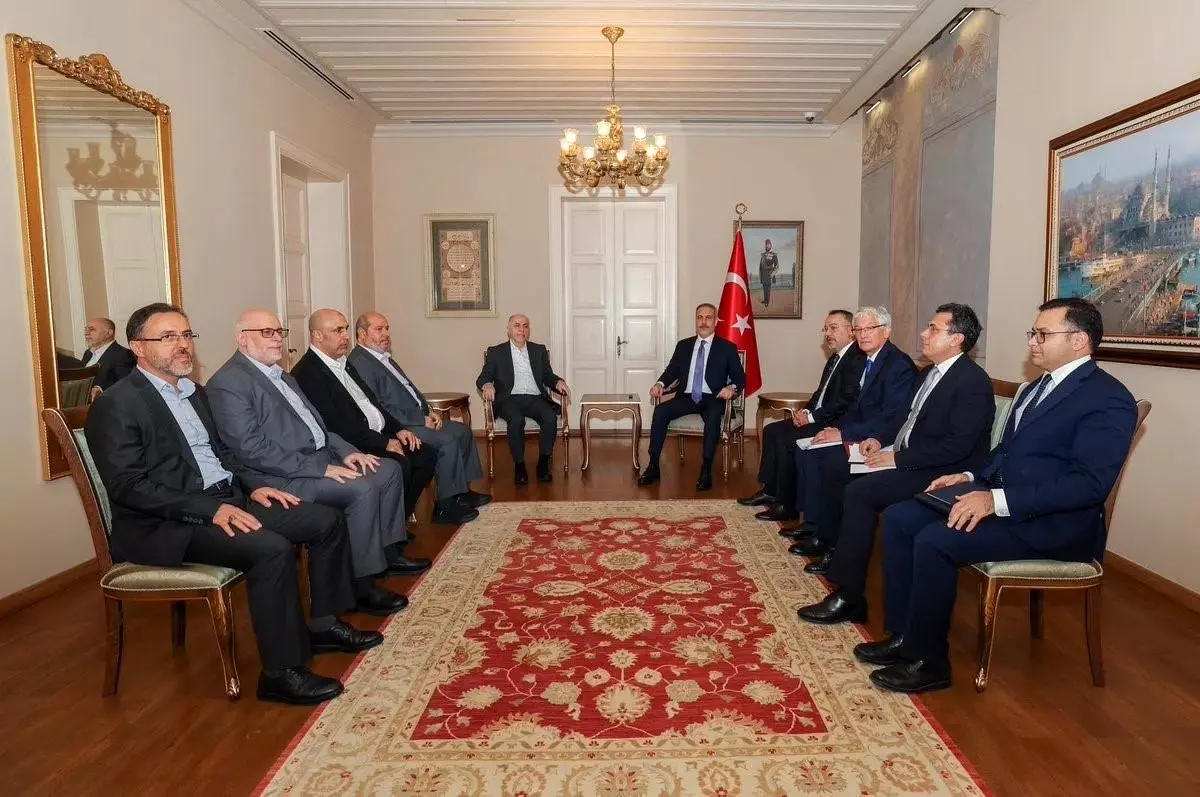 Fidan ve Hamas Heyeti İstanbul\'da Görüştü