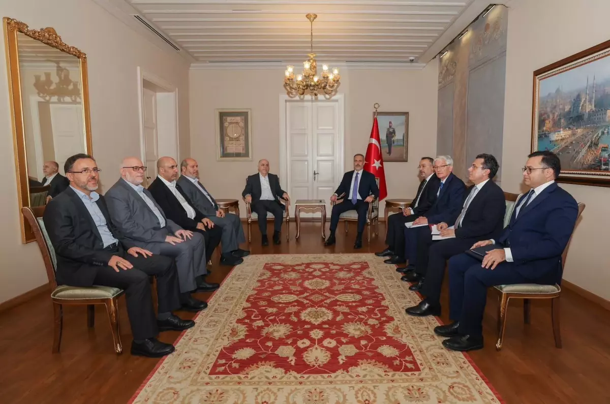 Hakan Fidan, Hamas Heyetiyle İstanbul\'da Görüştü