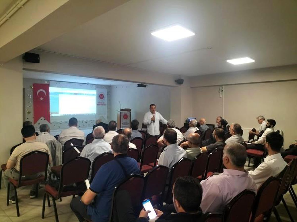 Yaz Kur\'an Kursları için Eğitim Semineri