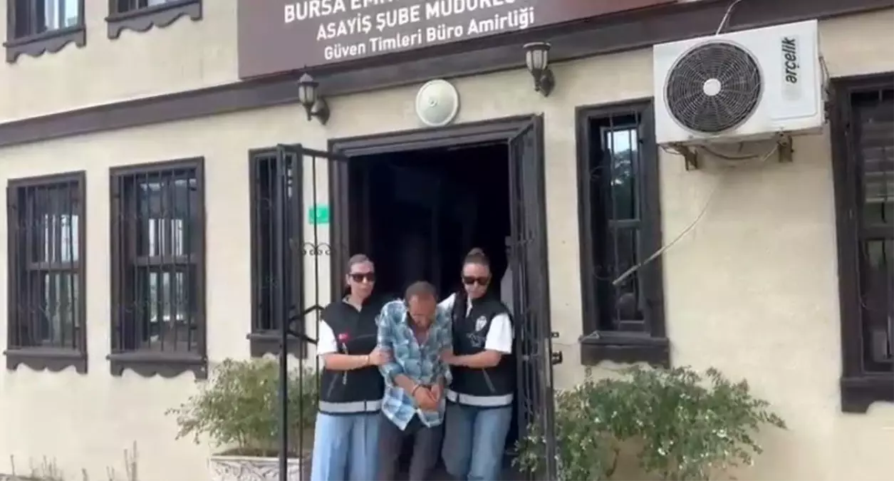 Bursa\'da Yankesici Kadın Güven Timleri Tarafından Yakalandı