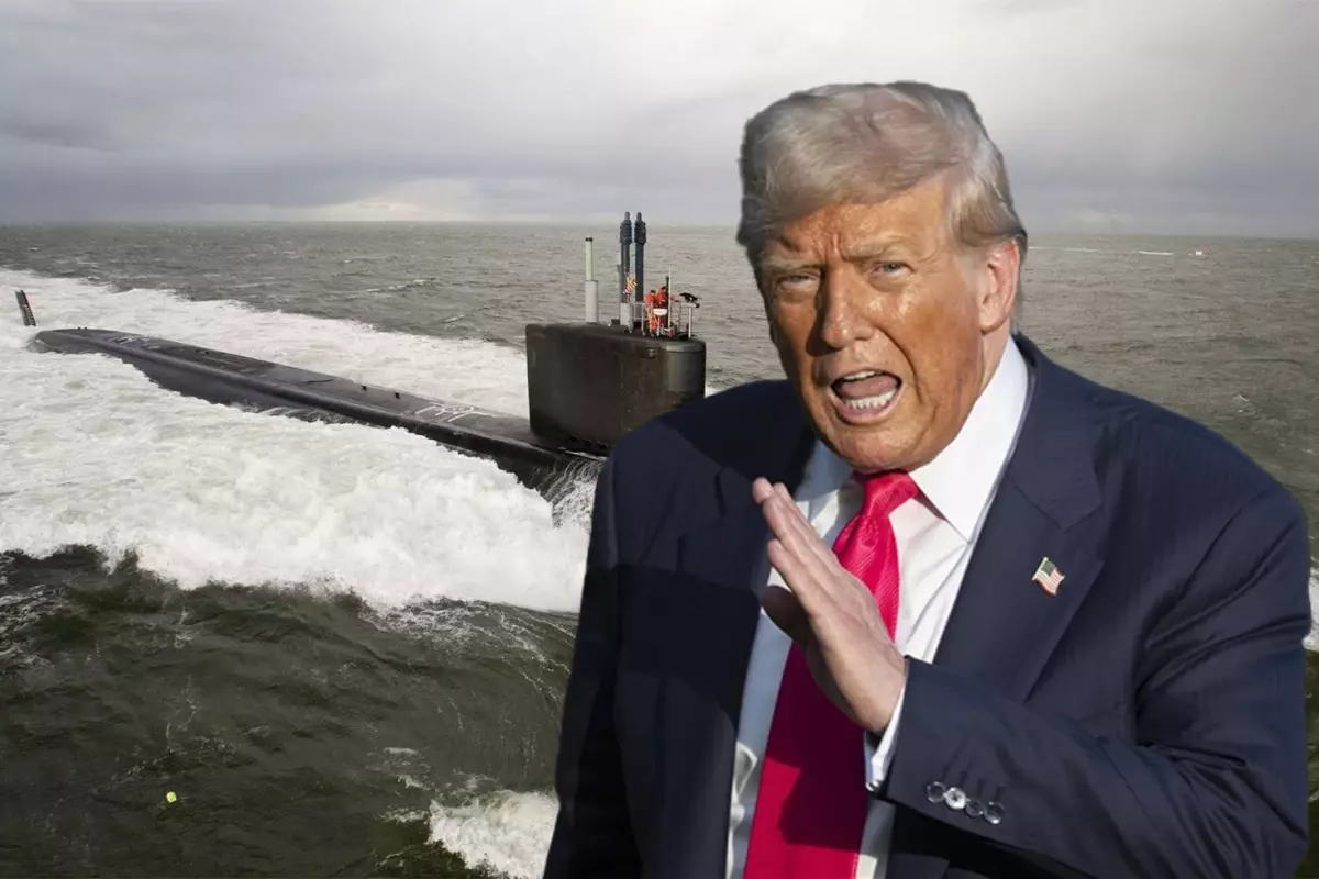 Donald Trump: Rusya\'nın açıklamaları sonrası 2 nükleer denizaltıyı uygun bölgelere konuşlandıracağız