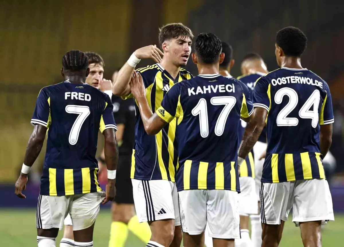 Fenerbahçe’nin Yeni Kadrosu UEFA\'ya Bildirildi