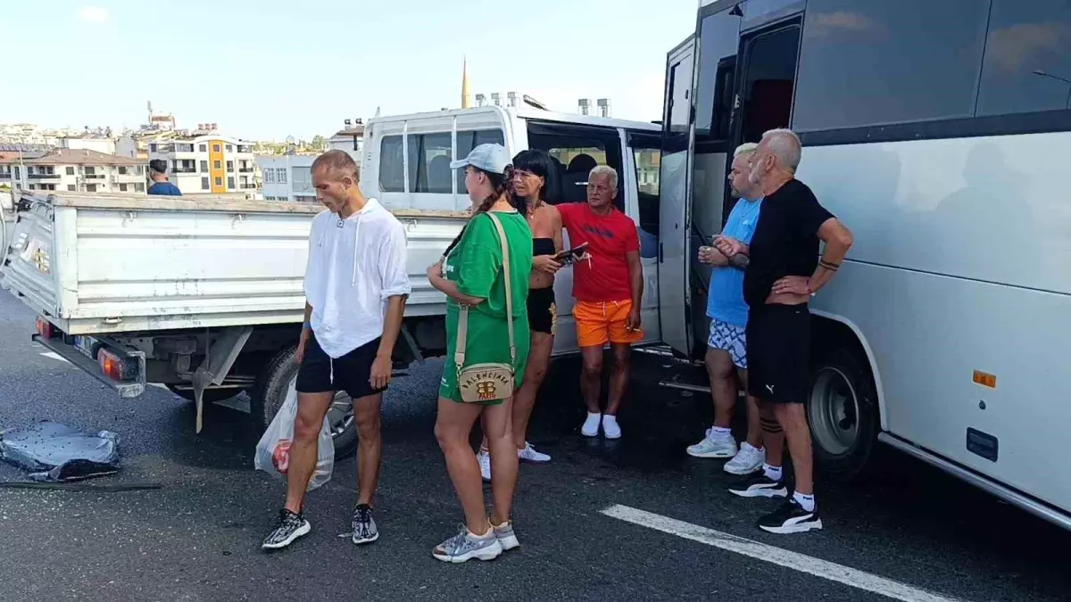 Manavgat\'ta Zincirleme Trafik Kazası