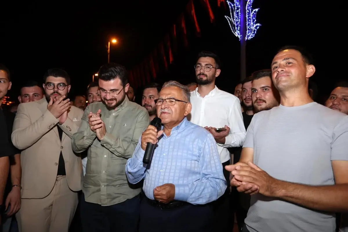 Kayseri Heyeti İstanbul\'a Uğurlandı