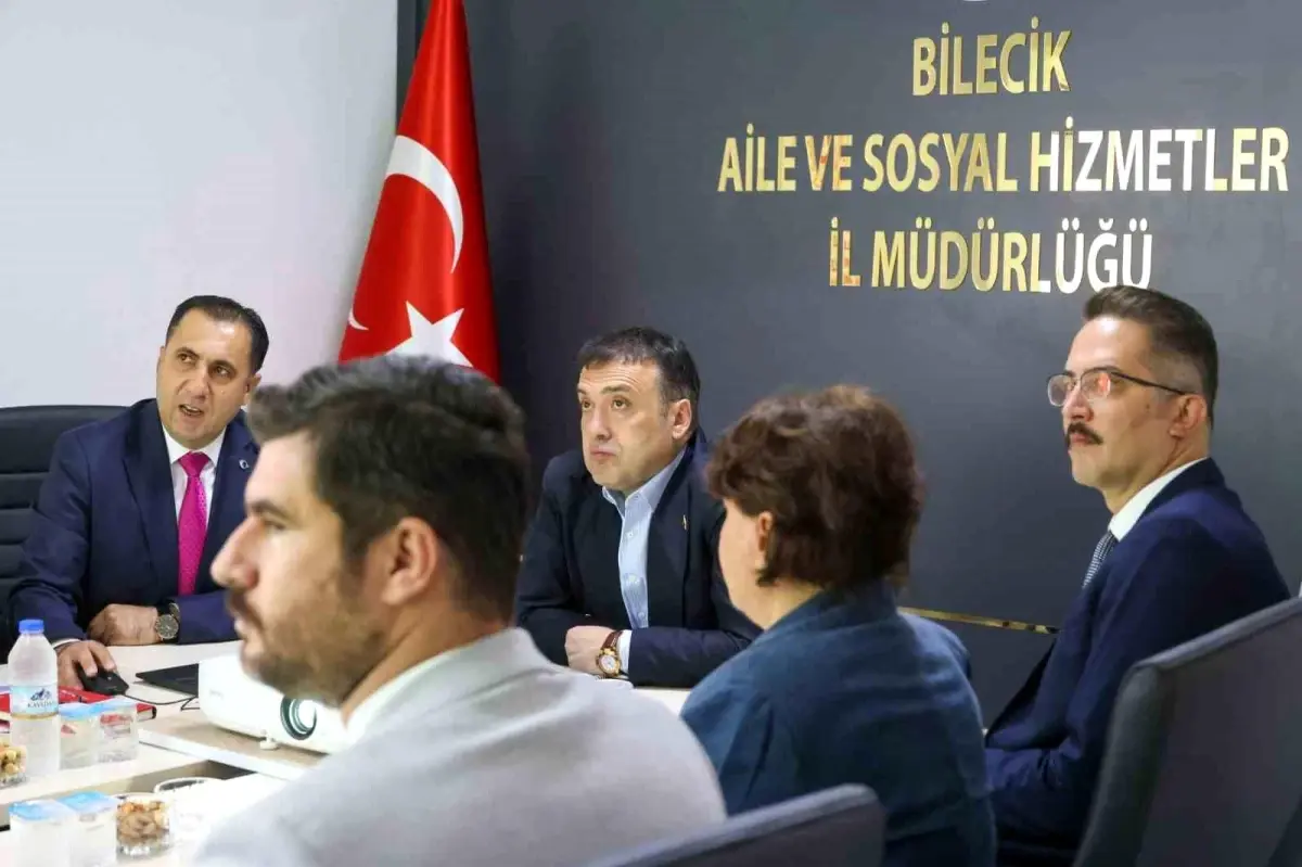Vali Sözer, Bilecik\'te Sosyal Hizmetleri Değerlendirdi