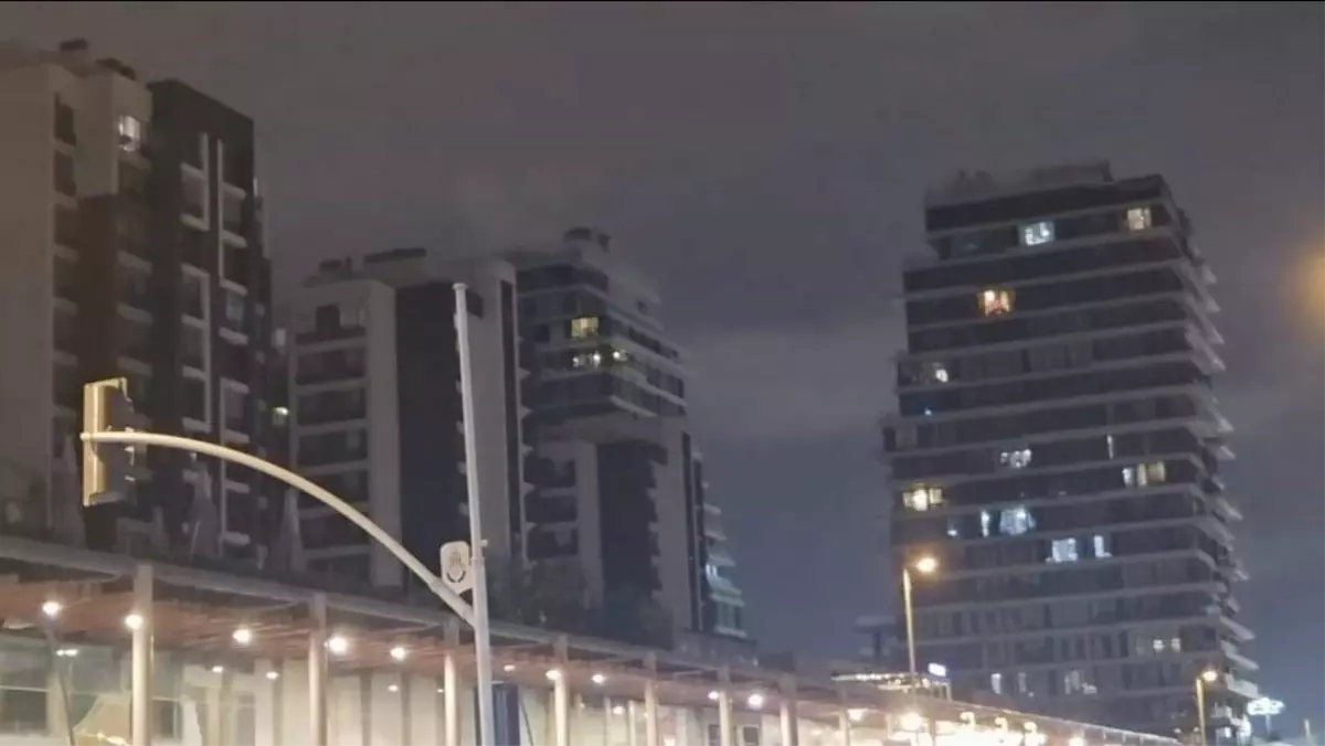 Zeytinburnu\'nda Bebek Pencereden Düştü