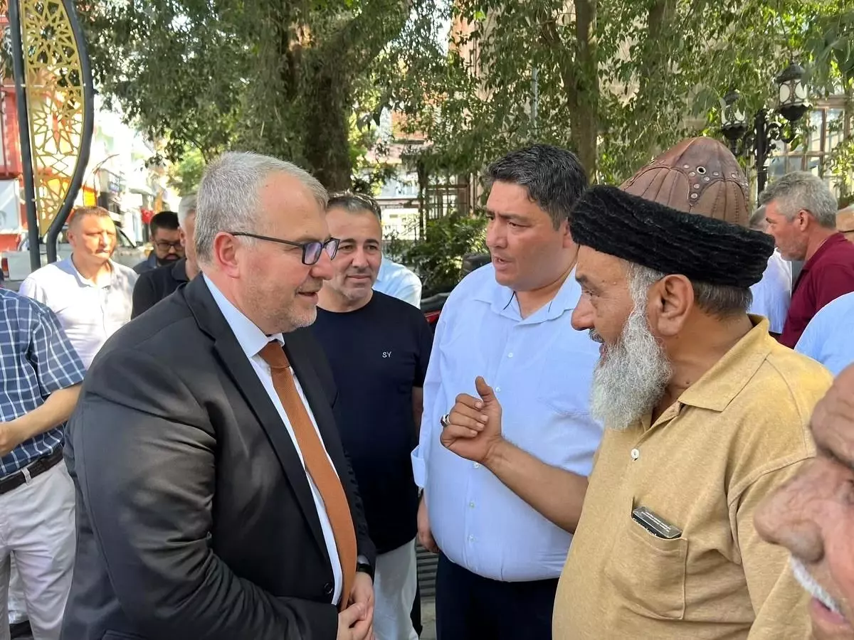 AK Parti Heyeti Söğüt\'te Vatandaşlarla Buluştu