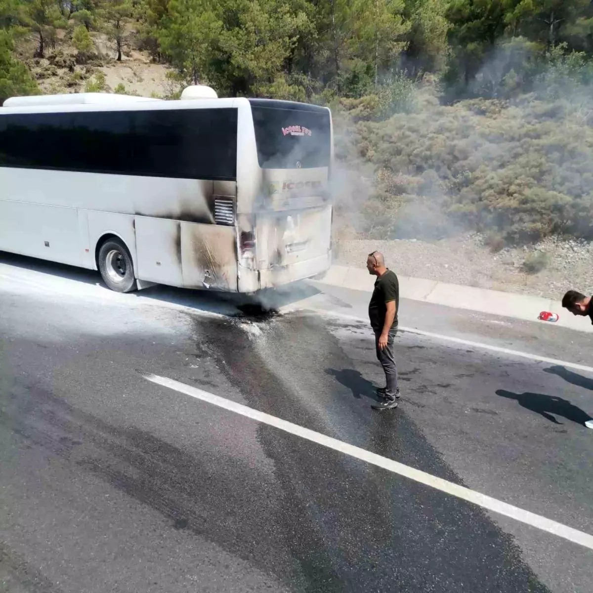 Muğla\'da Yolcu Otobüsünde Yangın Paniği