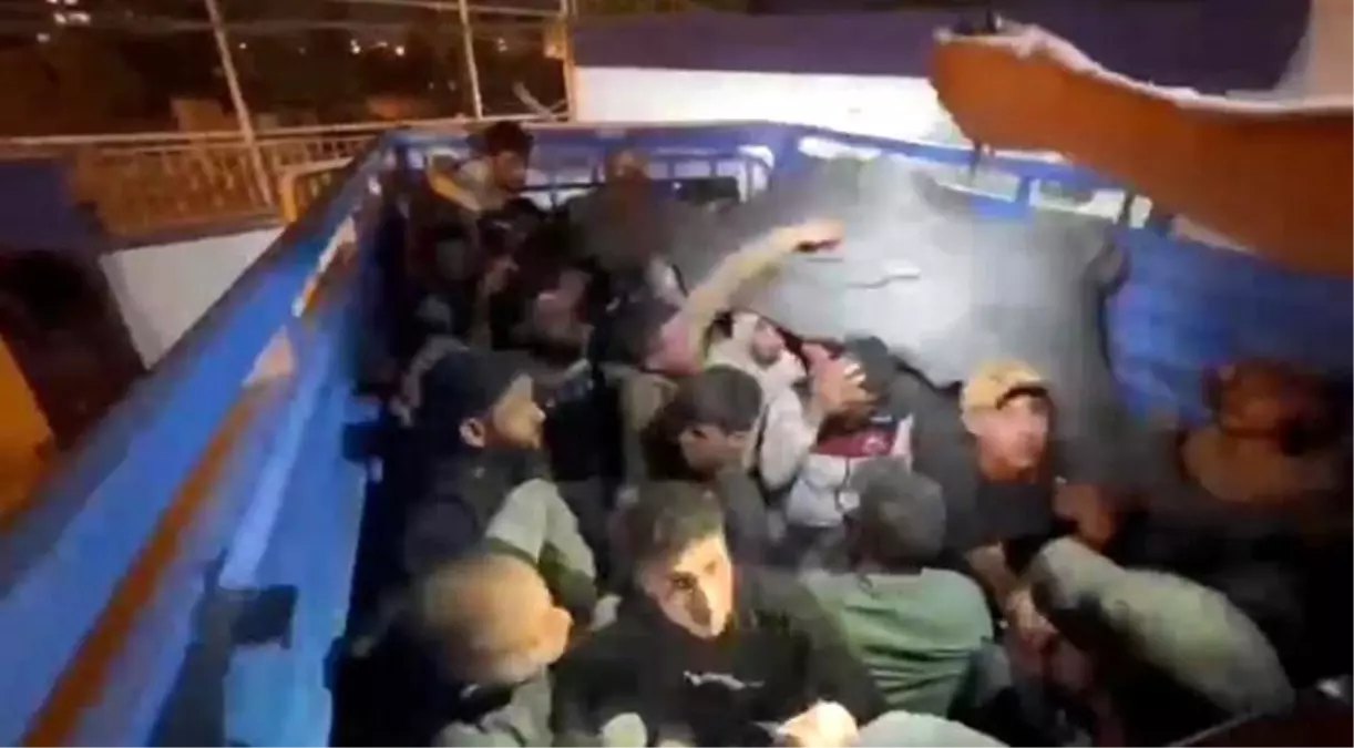 Hatay\'da 42 Kaçak Göçmen Yakalandı