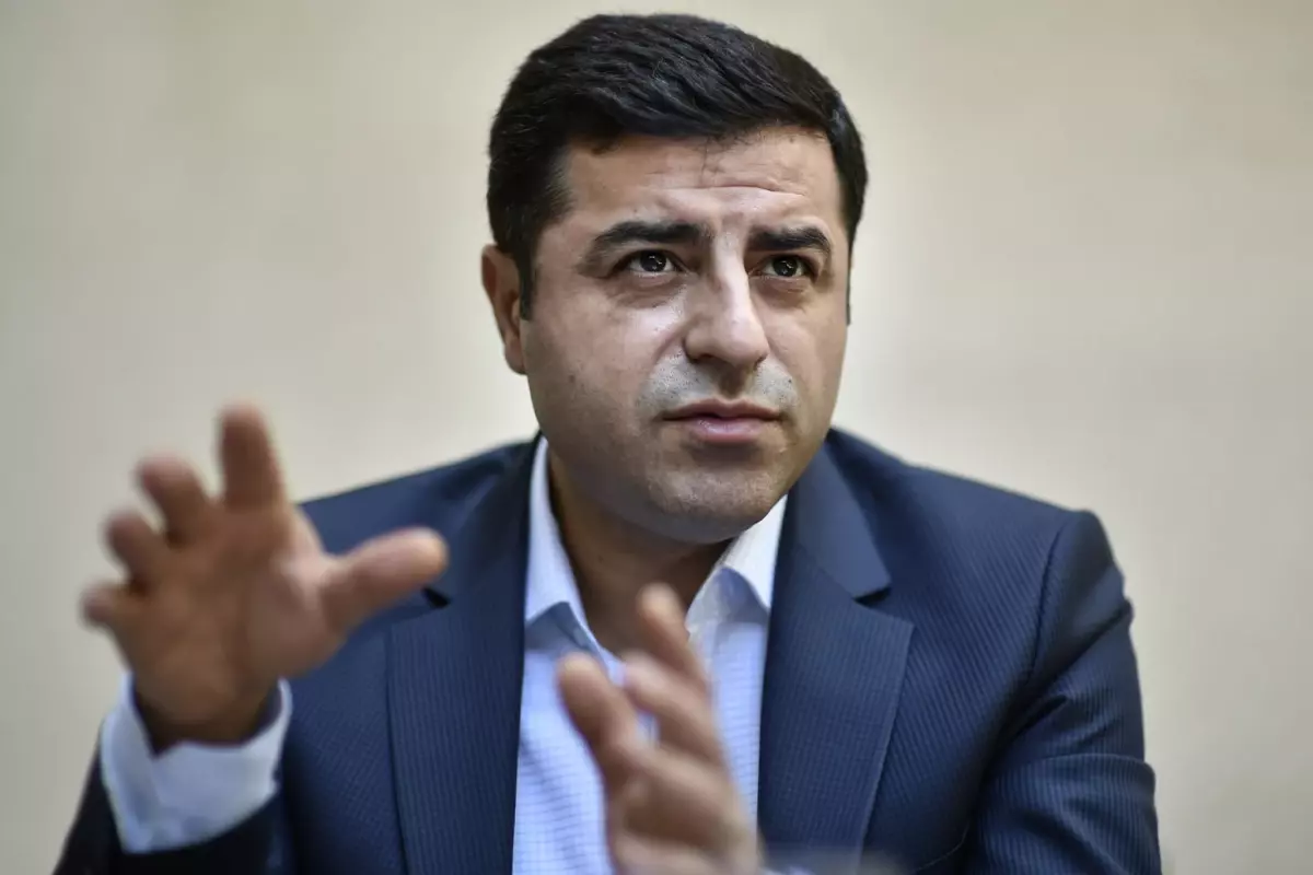 Avukatı, Selahattin Demirtaş\'ın tahliyesi için tarih verdi