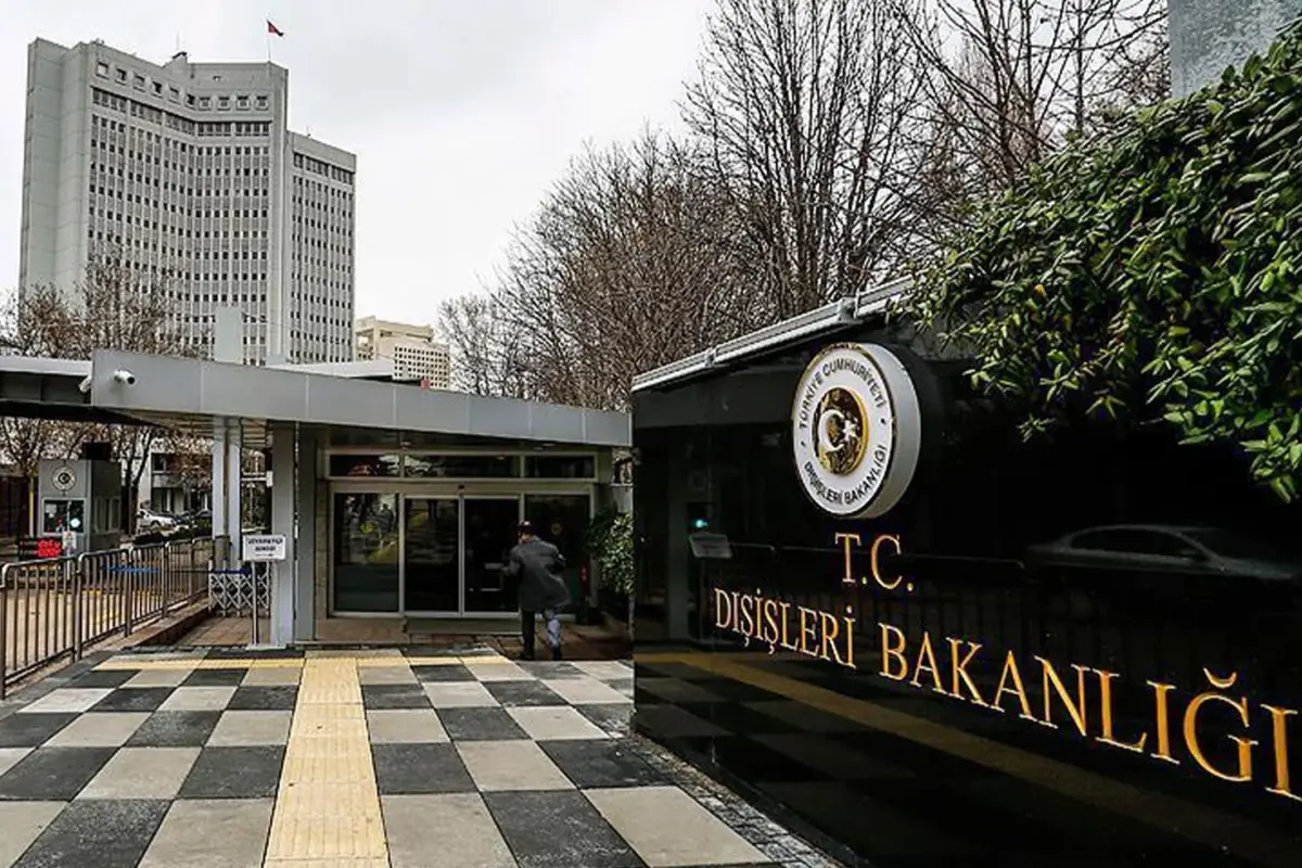 Dışişleri Bakanlığı\'ndan Mescid-i Aksa baskınına tepki: İsrail\'in sistematik provokasyonları, barış umutlarına derinden zarar veriyor