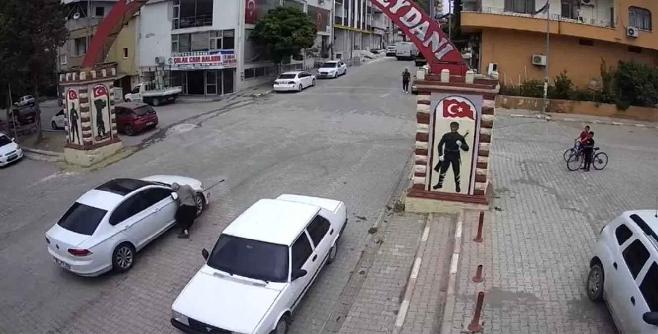 Osmaniye\'de Görme Engelliye Araç Çarptı