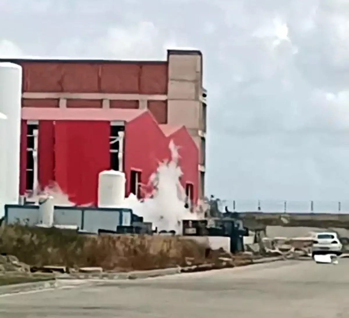Tekirdağ\'da Fabrika Patlaması: İki Kişi Hayatını Kaybetti