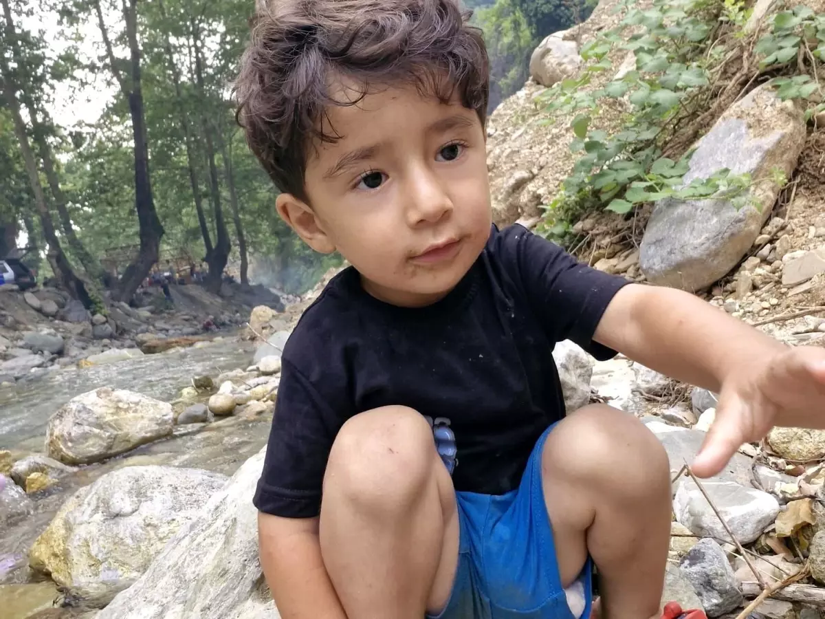 4 Yaşındaki Çocuk Hayatını Kaybetti