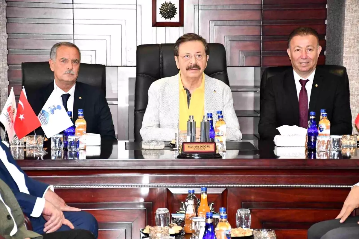 TOBB Başkanı Hisarcıklıoğlu\'ndan Taziye Ziyareti