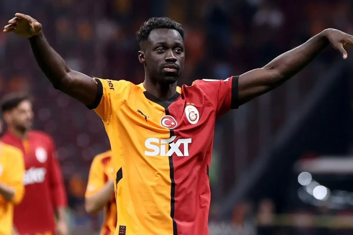 Davinson Sanchez\'in Galatasaray\'da kalmak için tek bir şartı var