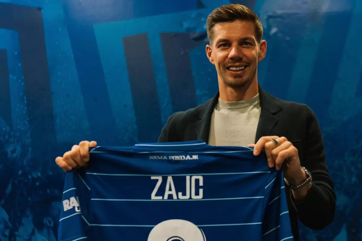 Fenerbahçe\'de Miha Zajc ile yollar ayrıldı