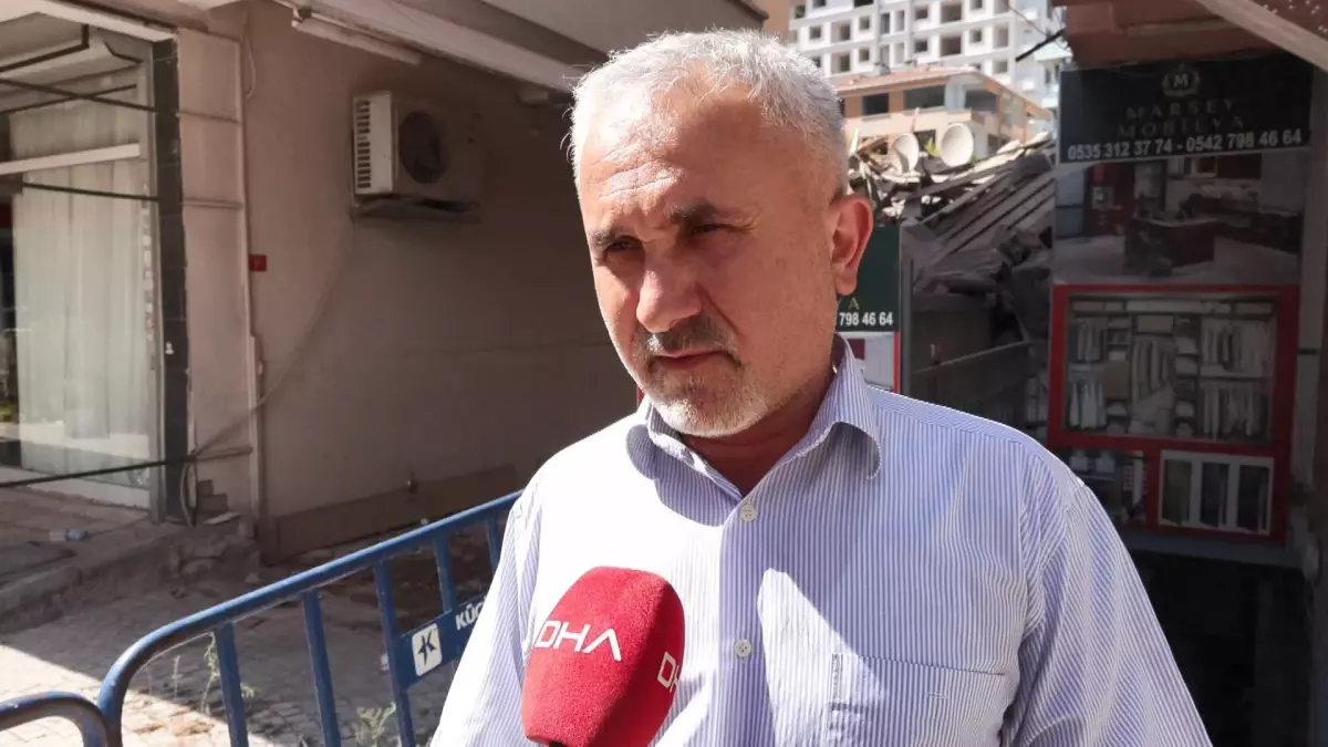 Küçükçekmece\'de Çökme Faciası