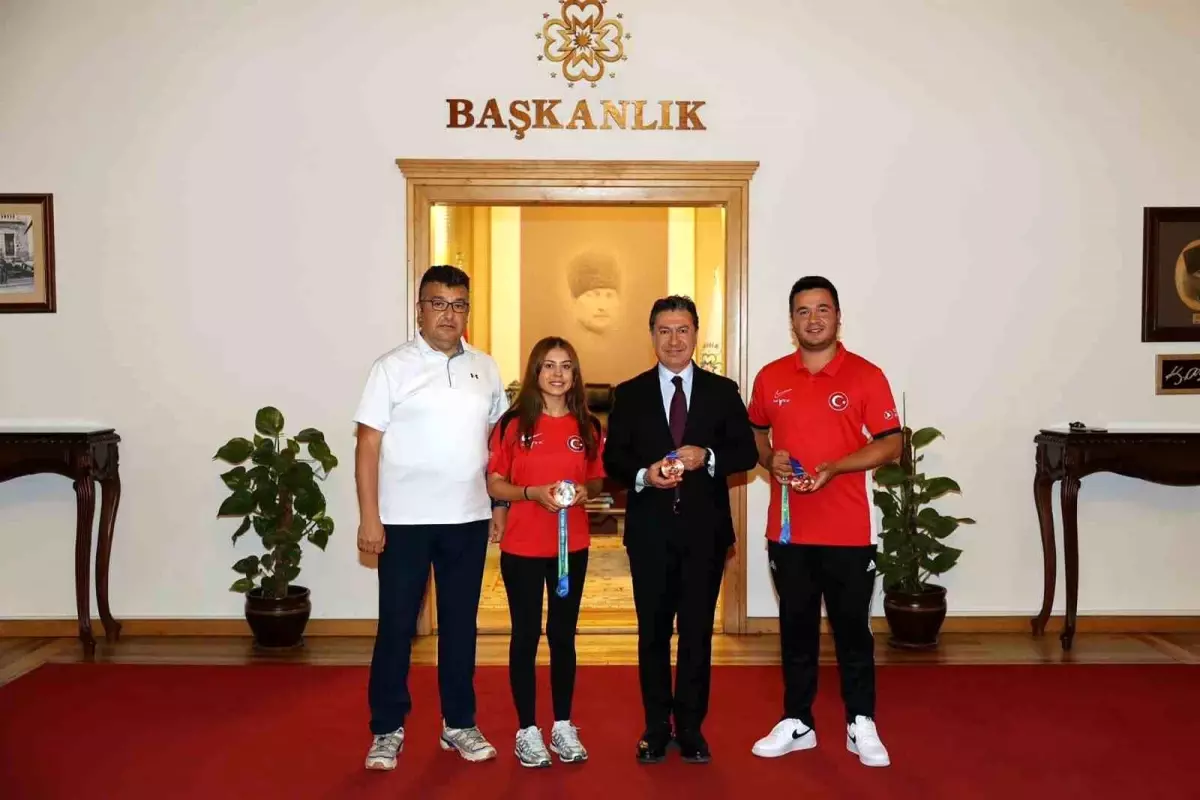 Muğla Büyükşehir Belediyesi Okçuları Samsun\'dan 3 Altın, 1 Gümüş Madalya ile Döndü