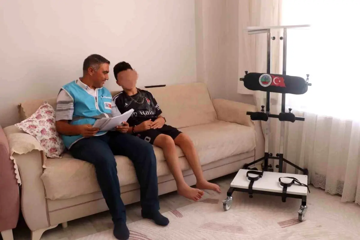 Siirt Belediyesi Özel Bireylere Medikal Destek Sağlıyor