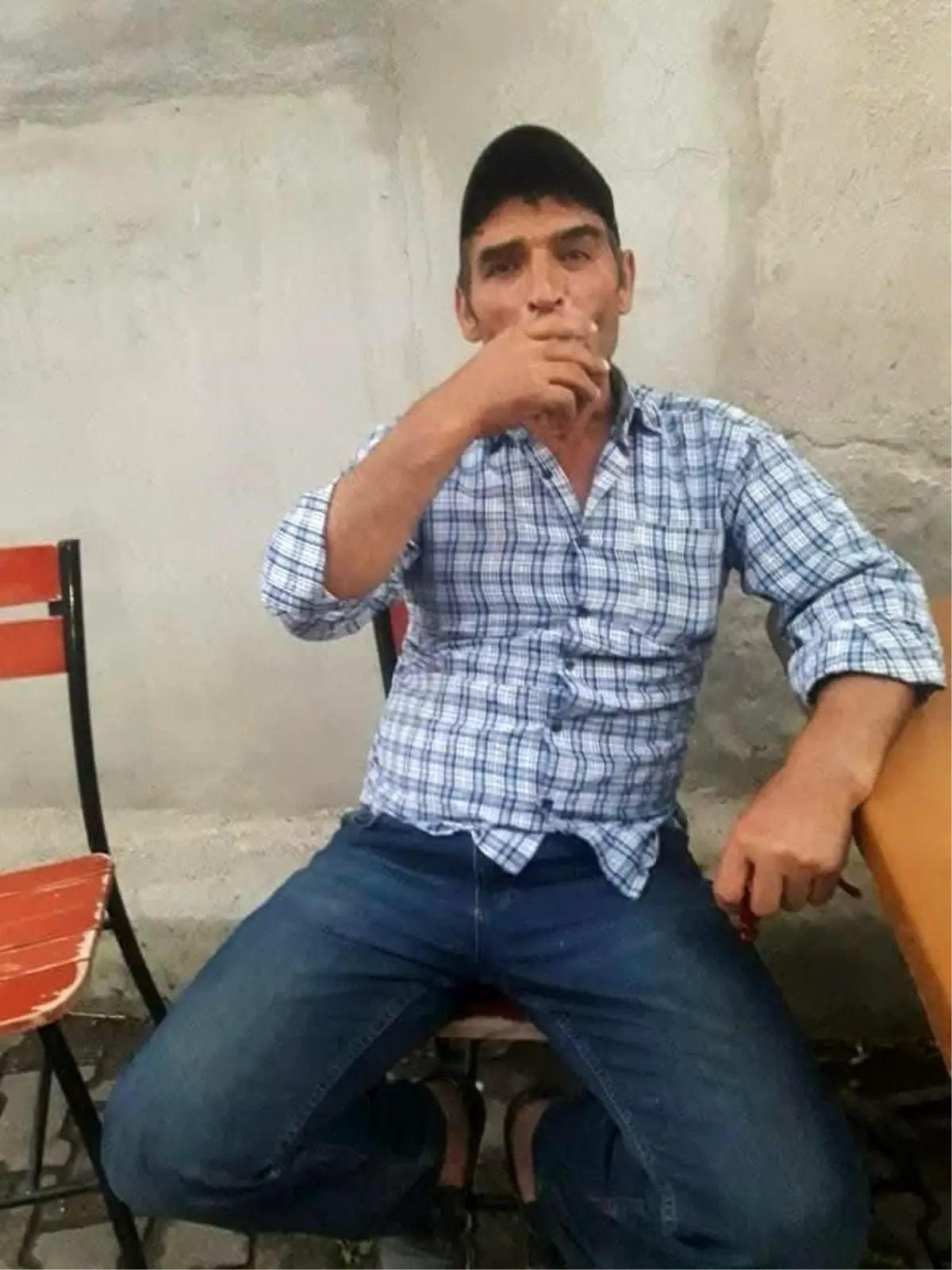Şuhut\'ta Telefonda Tartışma Silahlı Kavga Çıkardı