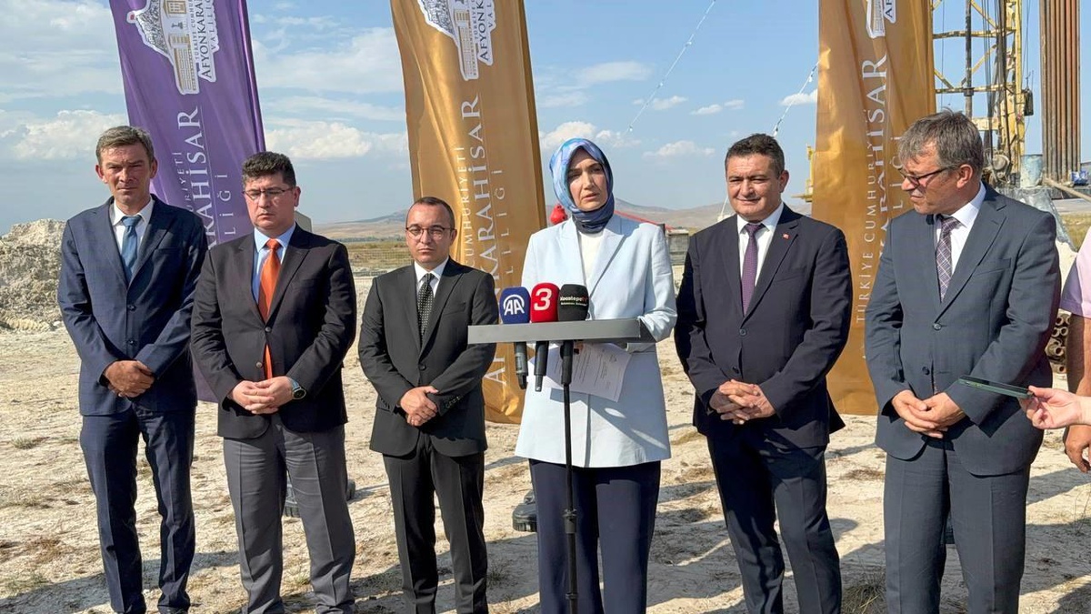 Afyonkarahisar\'da Jeotermal Seracılık Yatırımı
