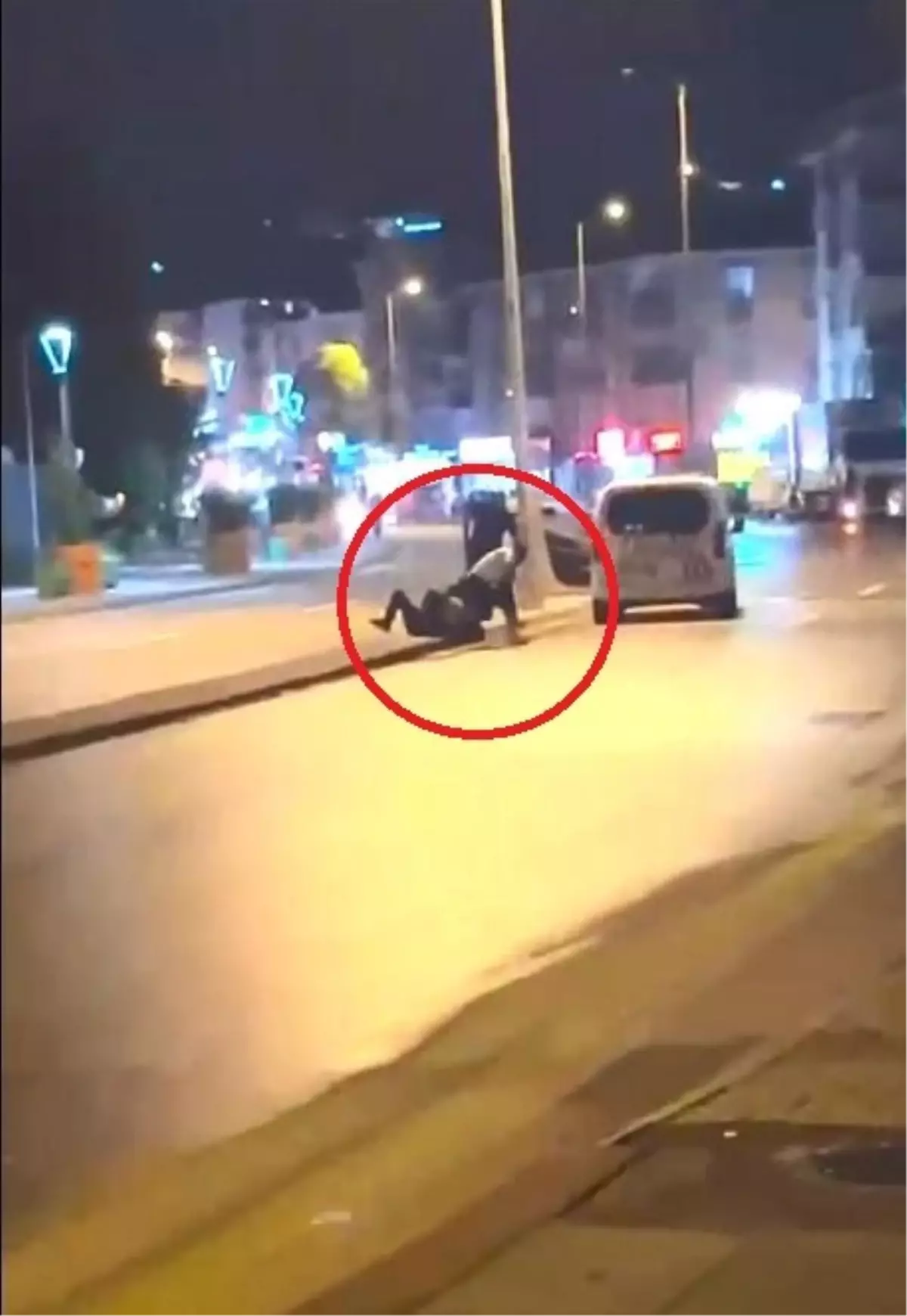 Ankara\'da Silahlı Kavga Cep Telefonu Kamerasına Yansıdı
