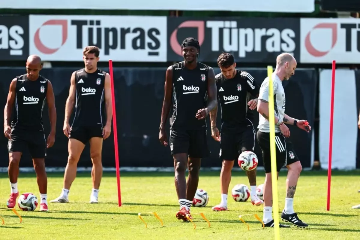 Beşiktaş, St. Patricks Maçına Hazırlanıyor