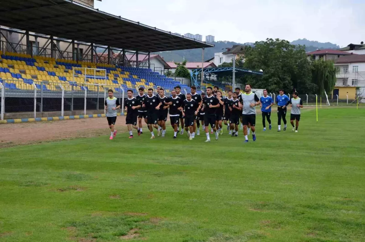 Fatsa Belediyespor Yeni Sezona 16 Transferle Girdi
