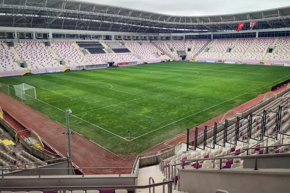 Görülmemiş olay! İŞKUR\'a futbolcu ilanı verdiler, işte yapılan başvurusu sayısı
