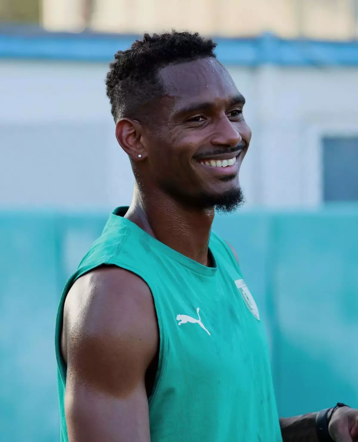 Manisa FK, Herelle\'yi Kadrosuna Kattı