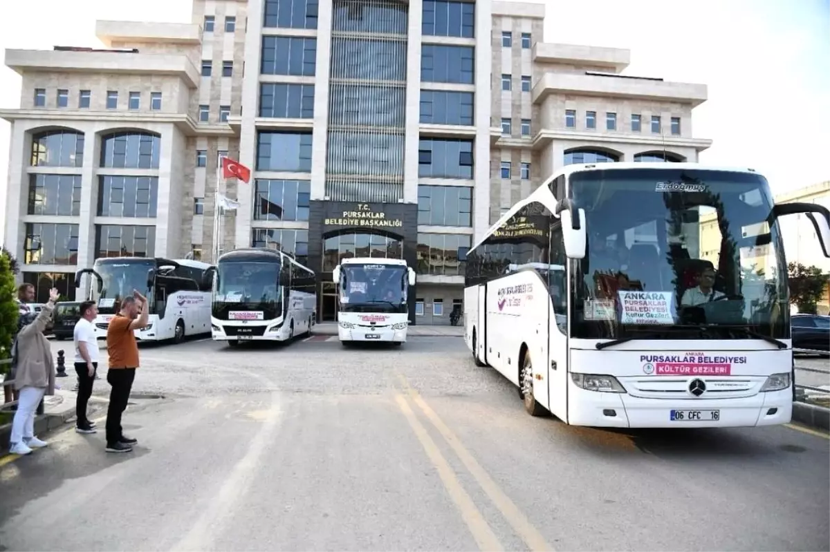 Pursaklar Belediyesi\'nden Kadınlara Kültür Gezisi